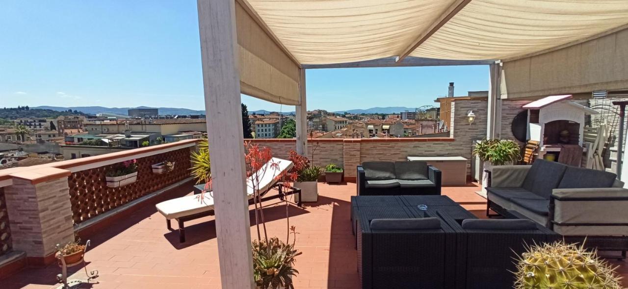 Apartamento Panoramic Luxury Little Penthouse Florencia Habitación foto